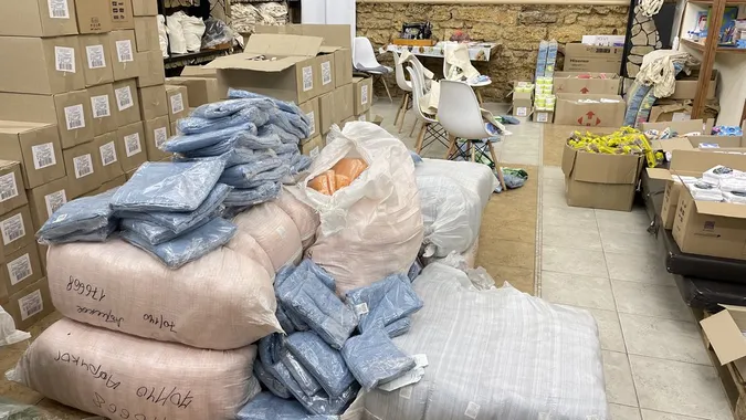 Цифровий облік гуманітарки з 1 квітня: пояснили, як правильно ввозити допомогу