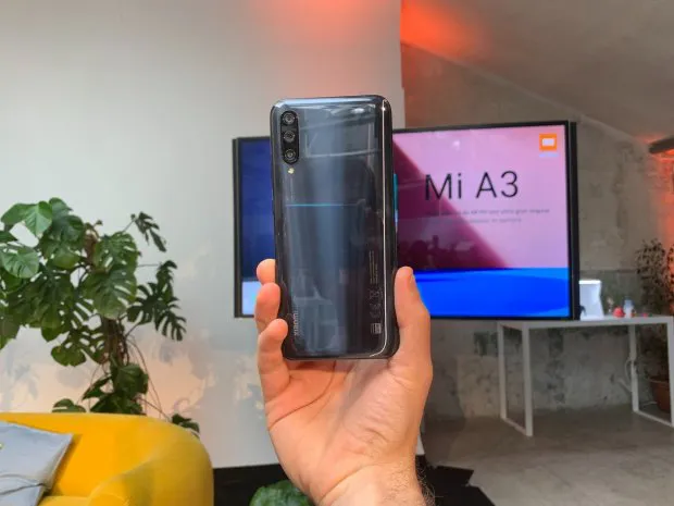 Відомо, коли Xiaomi Mi A3 презентують в Україні (фото)