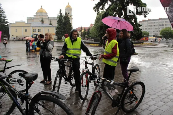 Польський консул провів для лучан велоекскурсію (ФОТО)