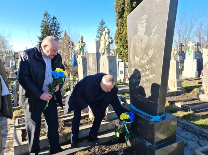 У щорічному волейбольному турнірі у Підгайцях перемогли рятувальники (фото)