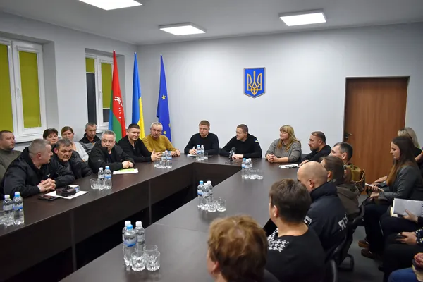 Перші робочі візити: Іван Рудницький побував у Нововолинську та Литовезькій громаді (фото)