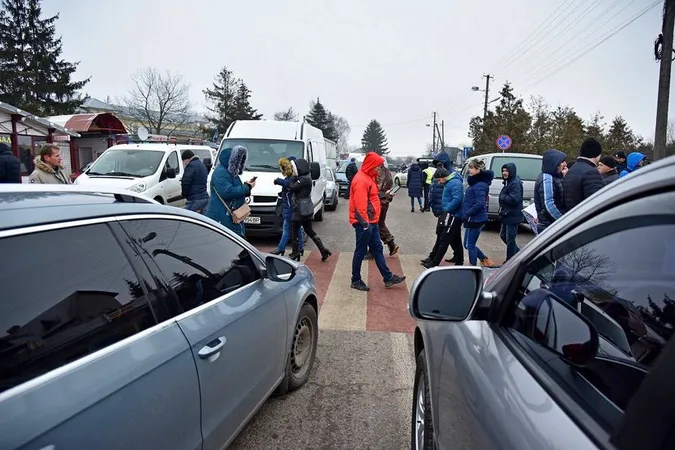 Повідомили, скільки втратив бюджет через блокування кордону