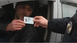 Купив через Інтернет: на Волині патрульні спіймали горе-водія з «липовими» правами (фото)