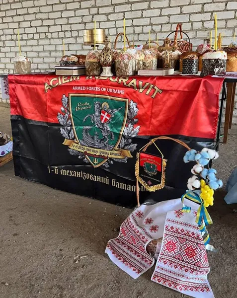 Бійці князівської бригади з Волині відзначили Великдень на фронті (фото)