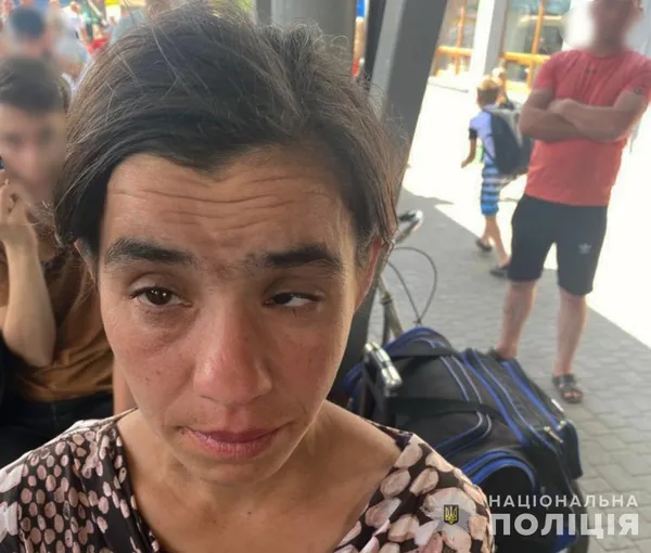 Пішла  разом з 5-річною донькою: поліція розшукує зниклу волинянку (фото)