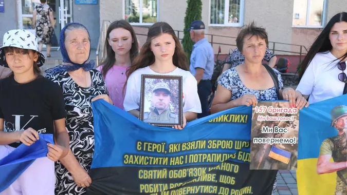 У Горохові відбулася акція на підтримку полонених та безвісти зниклих захисників (фото)