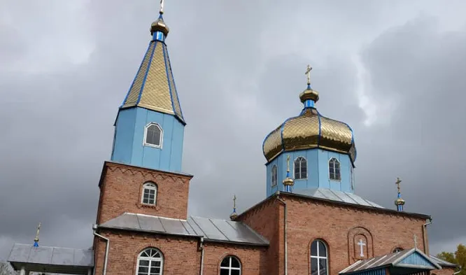 Показали 90-літні світлини сільського храму на Волині  (фото)