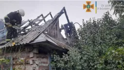 На Волині через влучання блискавки сталося чотири пожежі (фото)