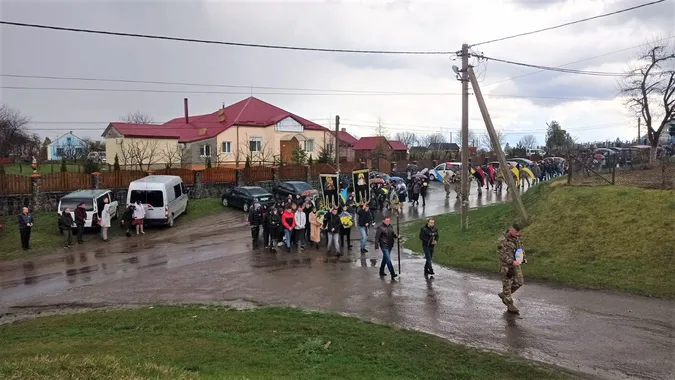 На Волині попрощалися із загиблим Героєм Василем Збудовським (фото, відео)