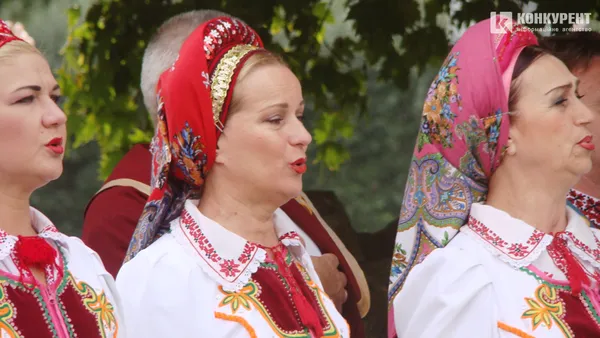 Над Волинню замайорів найбільший прапор (фото. відео)