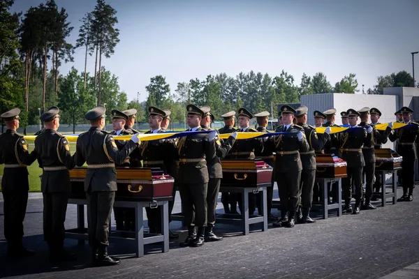 Пам'ять про кожного: Волинь долучилася до ініціативи поховання 12 невідомих захисників (фото)