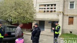 У Луцьку чоловік зламував машини, з яких викрадав речі власників та запчастини (фото)