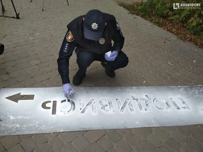 У Луцьку пішоходів з тротуарів закликатимуть бути уважними на переходах (фото)