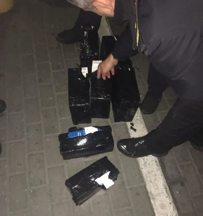 Автобус «Варшава – Луцьк» віз контрабандні ліки на 250 тисяч гривень