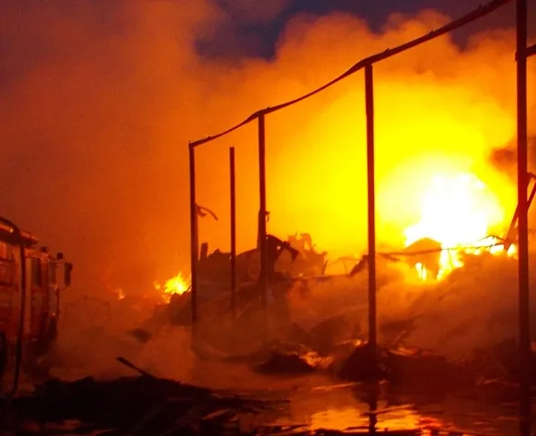 На Волині горіло деревообробне підприємство 