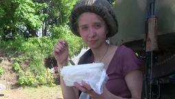 Лучан кличуть на перегляд фільму "Аліса в країні війни"
