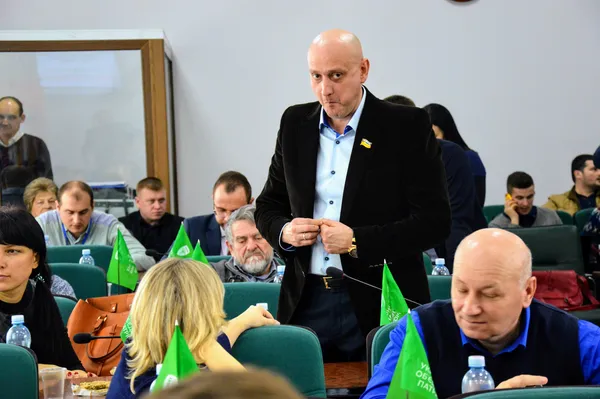 Як у Луцькій міській раді секретаря «скидали» (фоторепортаж)