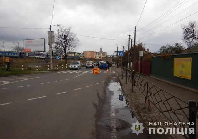 У Ковелі на пішохідному переході вантажівка збила пенсіонерку (фото)