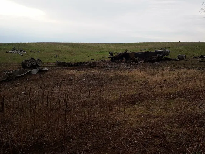 Українські воїни звільнили село на Харківщині та знищили більше двох десятків техніки (фото)