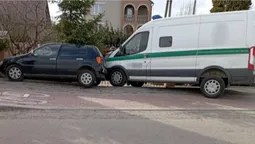 У Луцьку легковик врізався в бус: постраждав водій (фото, відео)