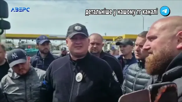 На «Ягодині» волинські перевізники заблокували рух польських вантажівок