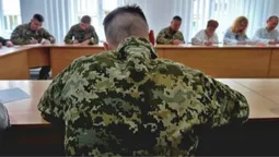 Долучилися прикордонники, переселенці, освітяни та студенти: як писали радіодиктант у Луцьку (відео)