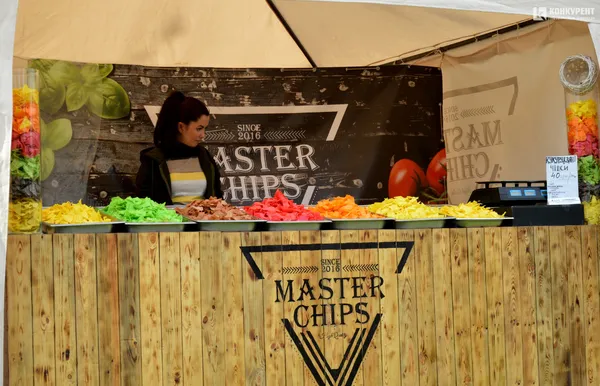 День 1: Чим частувалися та як розважалися містяни на Lutsk Food Fest (фото)