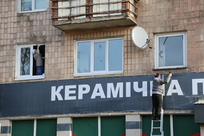 У Луцьку частина жителів пошкодженого «шахедом» будинку може повернутися до своїх осель у лютому