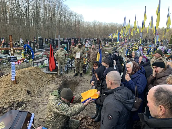 На Волині попрощалися з полеглим захисником Дмитром Трофімюком (фото)