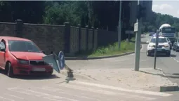 Під Луцьком п'яний водій в'їхав в дорожній знак (фото)