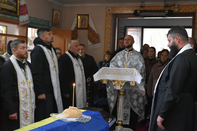 Загинув на Донеччині: Луцька громада попрощалася з Вячеславом Терьохіним (фото)