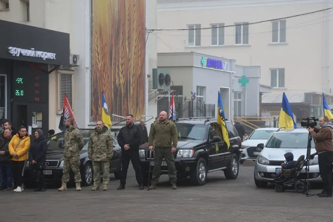 У Луцьку попрощалися одразу з трьома полеглими захисниками (фото)