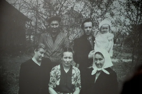 Одна з луцьких бібліотек поповнилася новими книгами від професорки (фото)