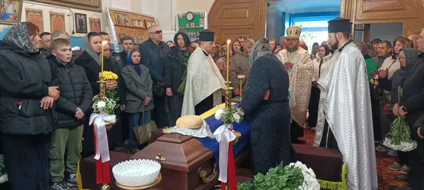 На Волині в останню дорогу провели Захисника Миколу Андрійчука (фото)