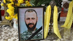 «Я вже – волиняка»: Рожищенська громада попрощалася з воїном з Хмельниччини Миколою Мясковським (фото)
