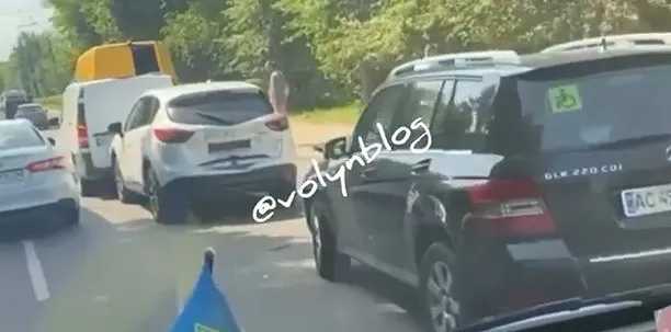 У Луцьку на Глушець – «ланцюгова» ДТП (відео)