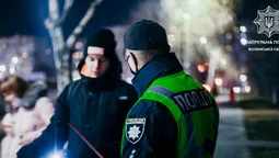 «Просто хотілося побачити патрульних», або Топ курйозних викликів у Луцьку (фото)