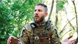 «За збережене життя»: військовий медик із Луцька отримав медаль від Залужного (фото)