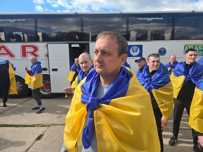 Відбувся новий обмін військовополоненими – 193 українських воїни нарешті вдома