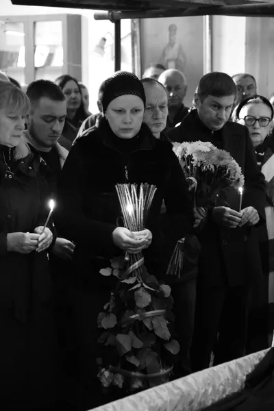 У Луцьку попрощалися із загиблим на Запоріжжі Романом Домановим