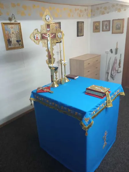 На Волині громада «московського патріархату» після «вигнання» облаштувала собі храм (фото)