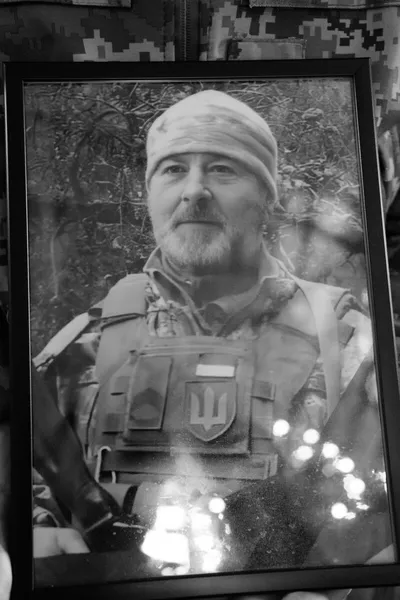 У Луцьку провели в останню дорогу загиблих Героїв Костянтина Кіріка та Михайла Федоровича (фото, відео)