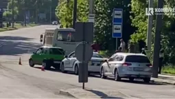 У Луцьку на Володимирській – аварія за участі маршрутки (відео)