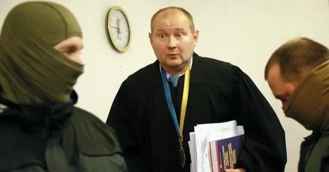 Екссуддю-хабарника Чауса засудили до 10 років позбавлення волі