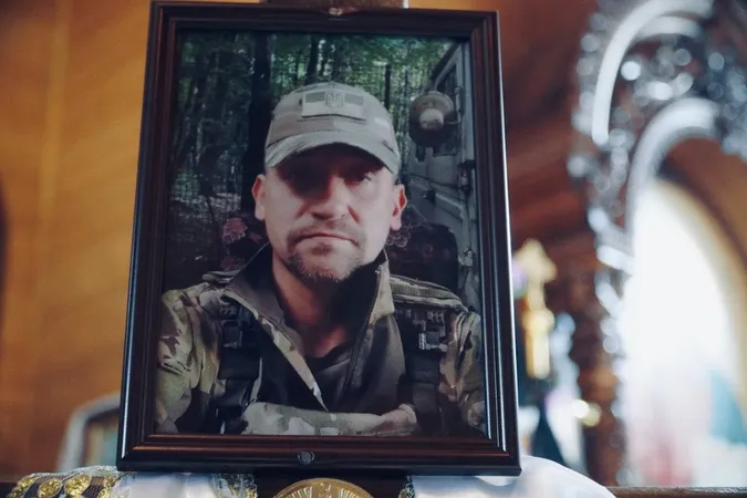 У Володимирі попрощалися із 47-річним захисником Русланом Поповичем (фото)