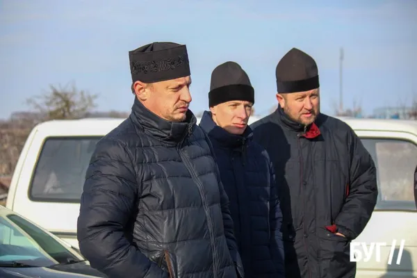 Священник не з'явився: на Волині голосували за перехід храму з УПЦ «МП» до ПЦУ (фото, відео)
