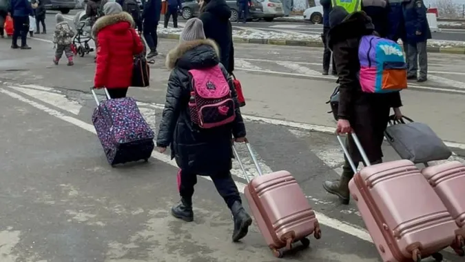 Війна з росією: як отримати компенсацію за житло сім'ям активістів та журналістів