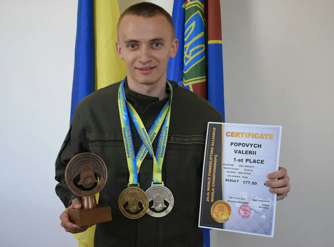 Луцький гвардієць став чемпіоном світу з пауерліфтингу (фото)