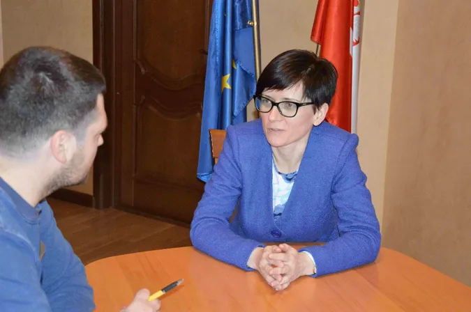 Генконсул Польщі у Луцьку висловилася щодо Волинської трагедії