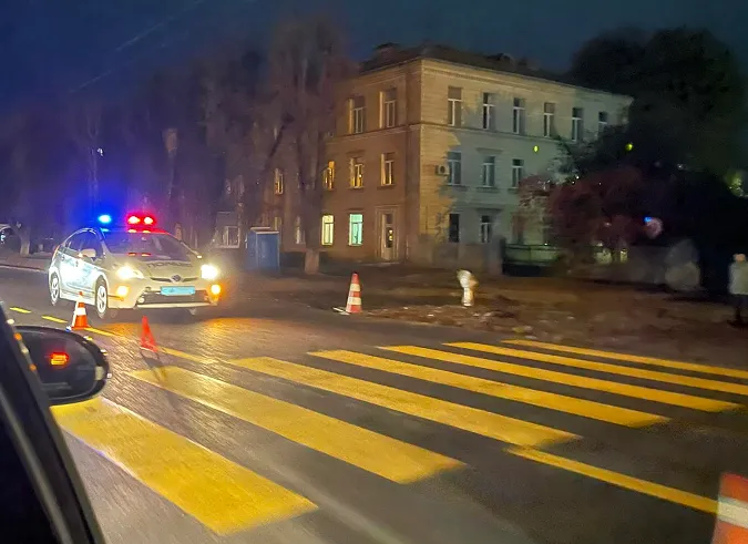 У Луцьку ДТП на проспекті Волі, постраждалого забрала швидка (фото)